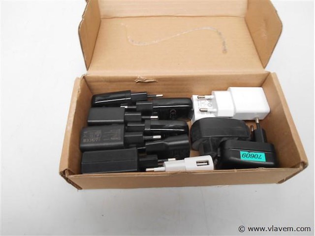 12 diverse usb adapters 5v - afbeelding 1 van  1