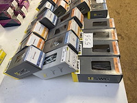 12 dozen bouten moeren en nagels - afbeelding 7 van  7