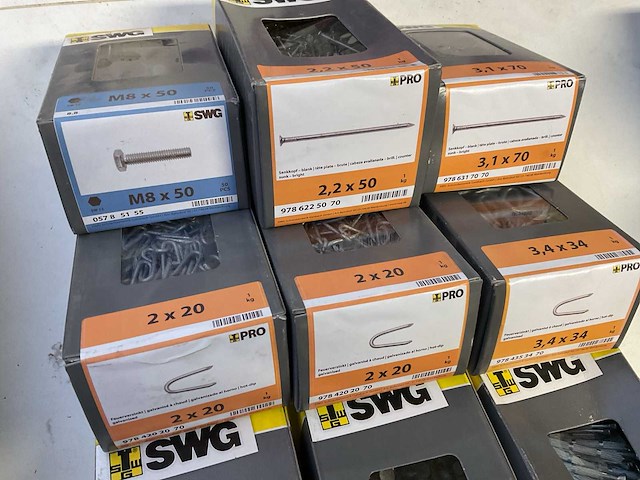 12 dozen bouten moeren krammen en nagels - afbeelding 4 van  6