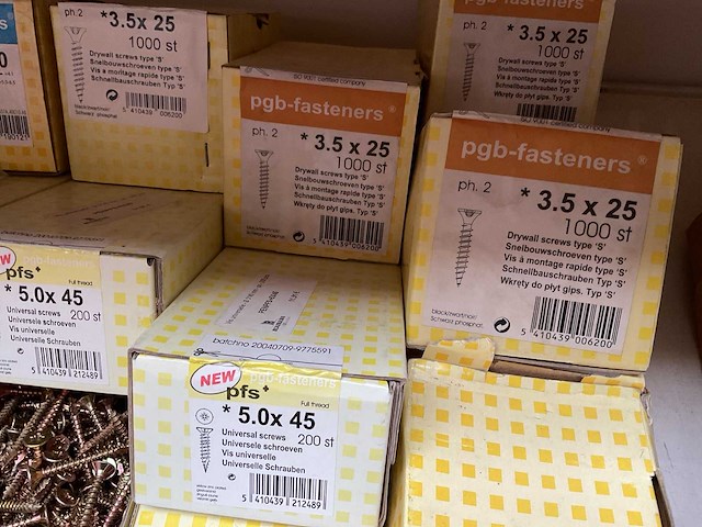 12 dozen hout schroeven en blind klinknagels - afbeelding 4 van  8