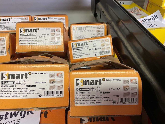 12 dozen keilbouten met gesmeede haak of oog ; ankerstang - afbeelding 6 van  8