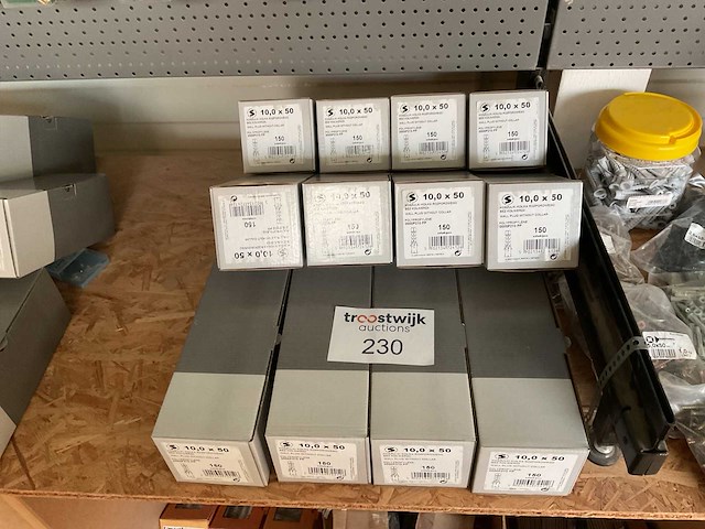 12 dozen pluggen - afbeelding 1 van  5