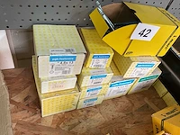 12 dozen schroeven - afbeelding 5 van  5