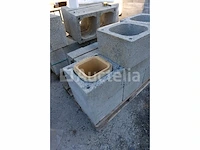 12 enkele betonnen bushels