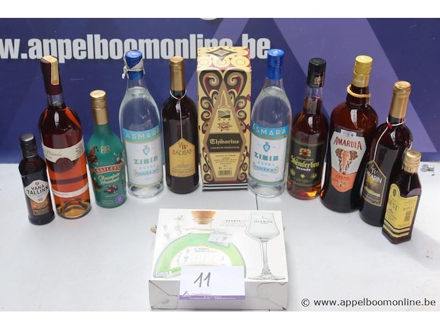 12 flessen diverse sterke dran - afbeelding 1 van  4