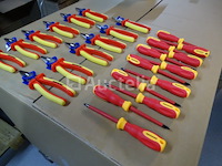 12 geïsoleerde universele tangen, 12 elektriciensschroevendraaiers - afbeelding 4 van  6