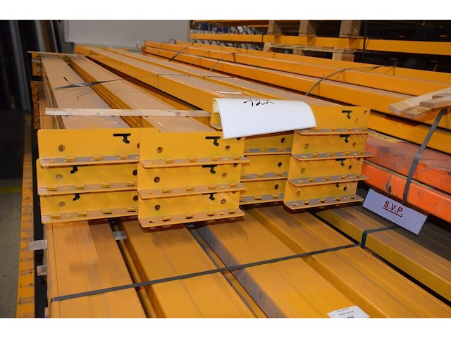 12 gele dwarsbalken afm. 2,70m jungheinrich - afbeelding 5 van  7