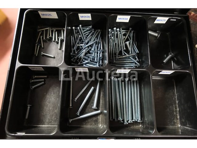 12 gereedschapskoffers met inhoud - afbeelding 14 van  14