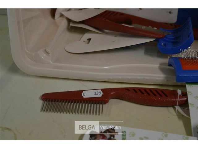 ±12 hondenkammen - afbeelding 2 van  3