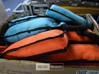 12 hondenspeeltjes - afbeelding 1 van  3