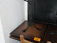 12 horecastoelen + 4 horecatafels - afbeelding 6 van  6