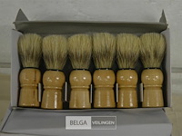 ±12 houten scheerkwasten - afbeelding 1 van  2