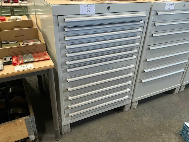 12-laden materiaalkast - afbeelding 3 van  4
