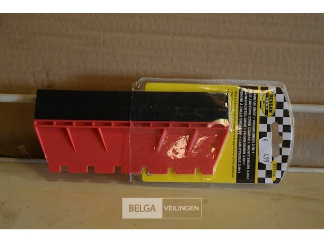 ±12 lijmkammen+voegrubber - afbeelding 1 van  1