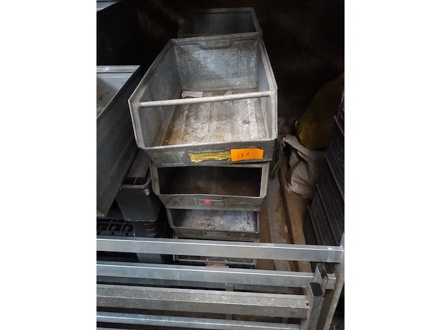 12 metalen bakken - afbeelding 2 van  4