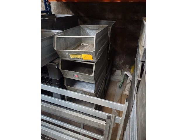 12 metalen bakken - afbeelding 4 van  4