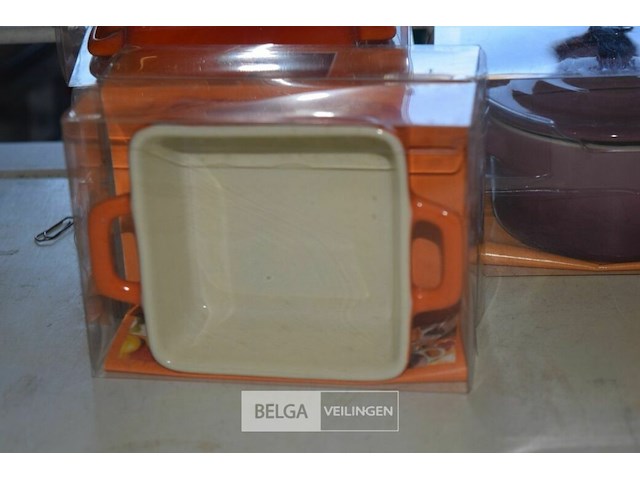 12 mini ovenschoteltjes en 1 mini ketel - afbeelding 2 van  3