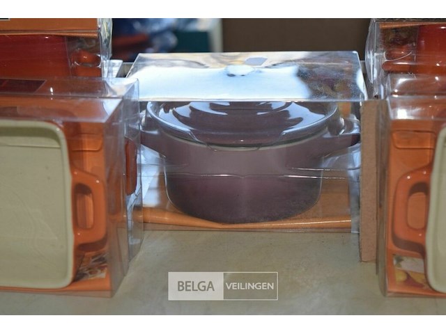 12 mini ovenschoteltjes en 1 mini ketel - afbeelding 3 van  3