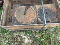 12 nieuwe gietijzeren putdeksels 50x50 cm (voor buis ø400 mm) - afbeelding 1 van  1