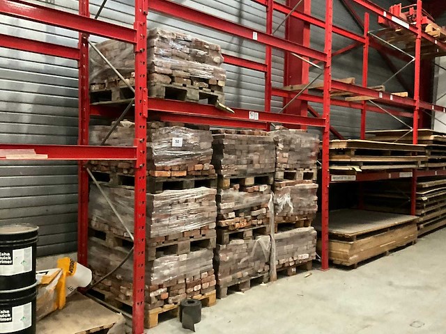 12 paletten met bouwstenen - afbeelding 2 van  10