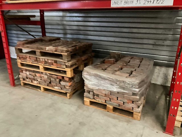 12 paletten met bouwstenen - afbeelding 10 van  10