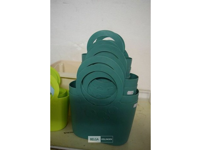 12 palstieken mandjes div matem - afbeelding 2 van  3