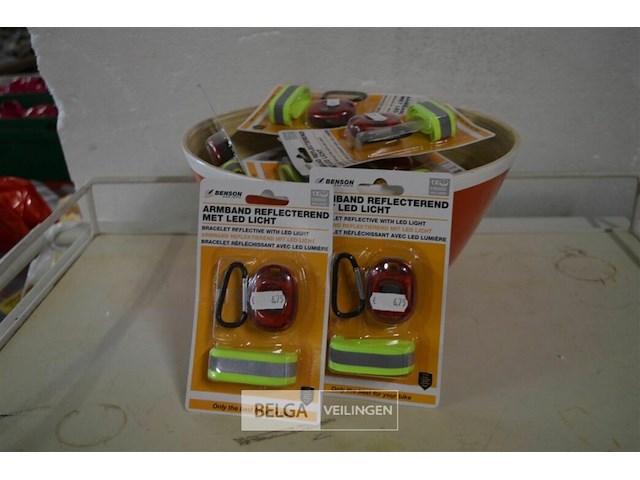 ±12 reflectorende armbanden - afbeelding 2 van  2