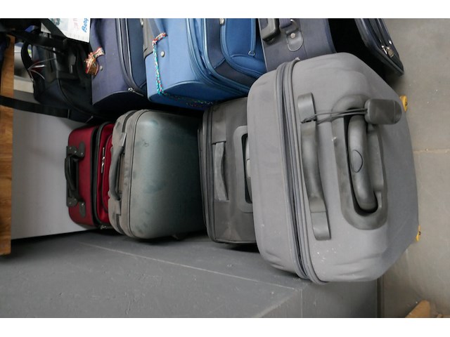 12 reiskoffers - afbeelding 2 van  5