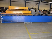 12 staanders blauw afm. 6,50m hoogte en 1,10m breedte jungheinrich