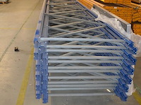 12 staanders blauw afm. 6,50m hoogte en 1,10m breedte jungheinrich - afbeelding 2 van  7