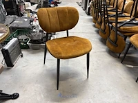 12 stoelen