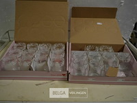 ±12 theelichtjes met hart kaarsjes - afbeelding 2 van  3