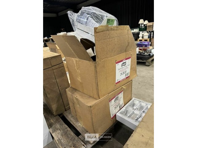 12 tork twin wc-papierhouders - afbeelding 4 van  4