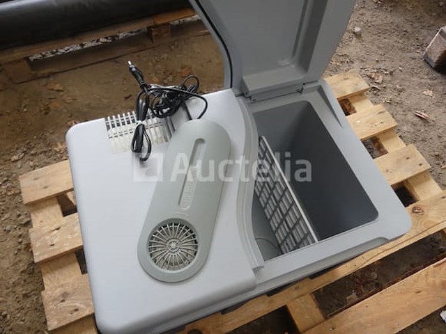 12 volt gekoelde koelkastdoos mobicool w40 - afbeelding 1 van  6