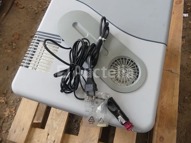 12 volt gekoelde koelkastdoos mobicool w40 - afbeelding 2 van  6