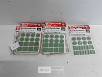 12 x anti slip pads 16 stuks zelfklevend - afbeelding 1 van  3