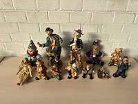 12 x beeldje clown - afbeelding 1 van  6