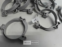 12 x buisbeugel 80mm licht grijs pvc regenafvoer - afbeelding 3 van  3