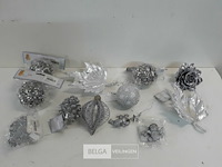 12 x hangdeco zilver / grijs mix - afbeelding 1 van  3