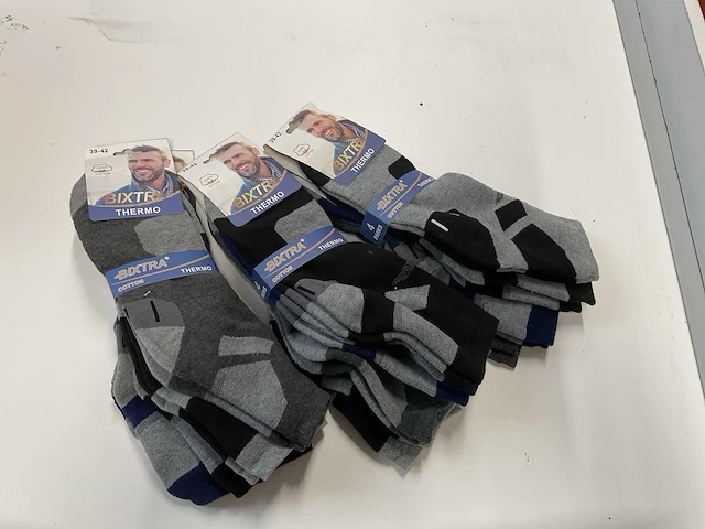 12 x paar thermo sokken; maat 39-42 - afbeelding 1 van  4