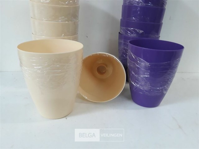12 x plantenpot pvc 16 cm 2 assorti - afbeelding 3 van  3