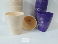12 x plantenpot pvc 16 cm 2 assorti - afbeelding 3 van  3