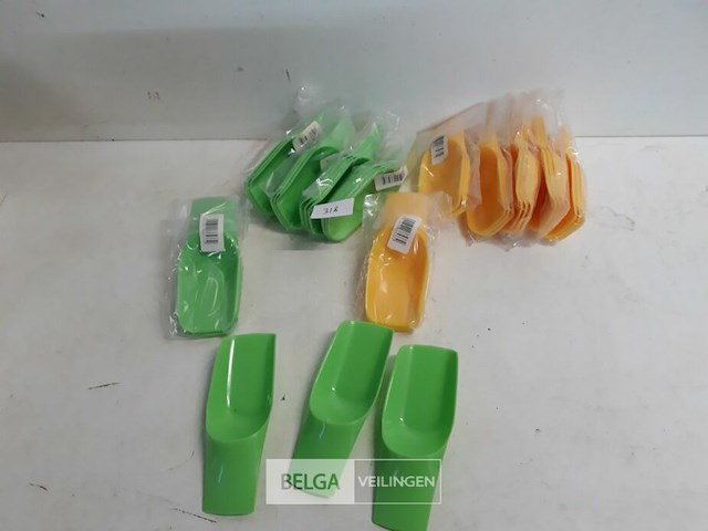 12 x schepje pvc 3 stuks 12 cm - afbeelding 1 van  3