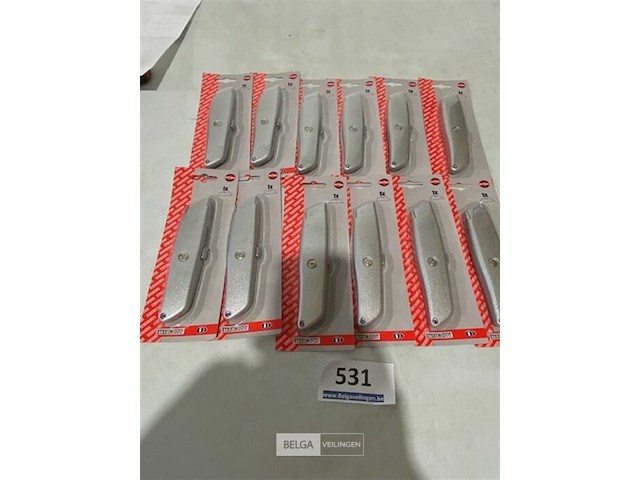 12 x steelwood mes met alu omhulzing en uitschuifbaar mes - afbeelding 1 van  3