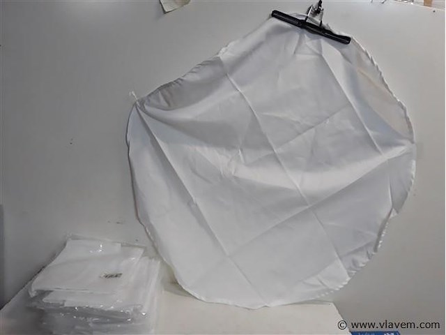 12 x tafellaken 95 cm voor staantafel - afbeelding 1 van  2