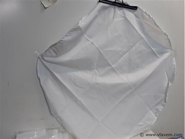 12 x tafellaken 95 cm voor staantafel - afbeelding 2 van  2