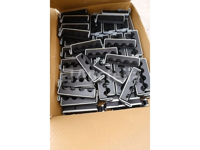 120 bevestigingsmiddelen voor 25 mm buis - afbeelding 4 van  4