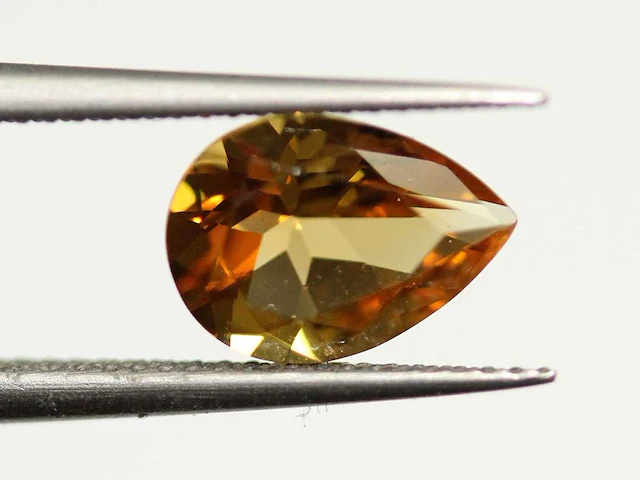 1,20 ct. peervormige saffraankleur citrien-edelsteen - afbeelding 2 van  6