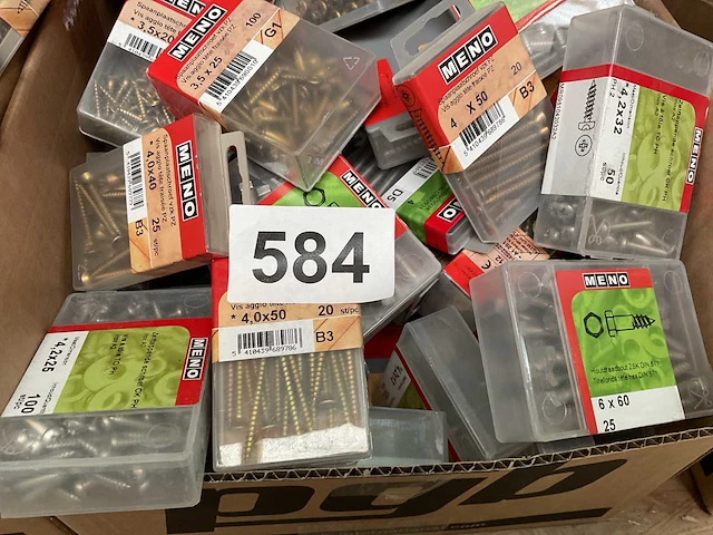 120 doosjes schroeven en bevestiging - afbeelding 1 van  3