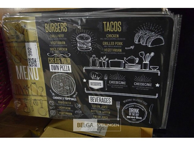 ±120 plastieken onderleggers - afbeelding 1 van  3